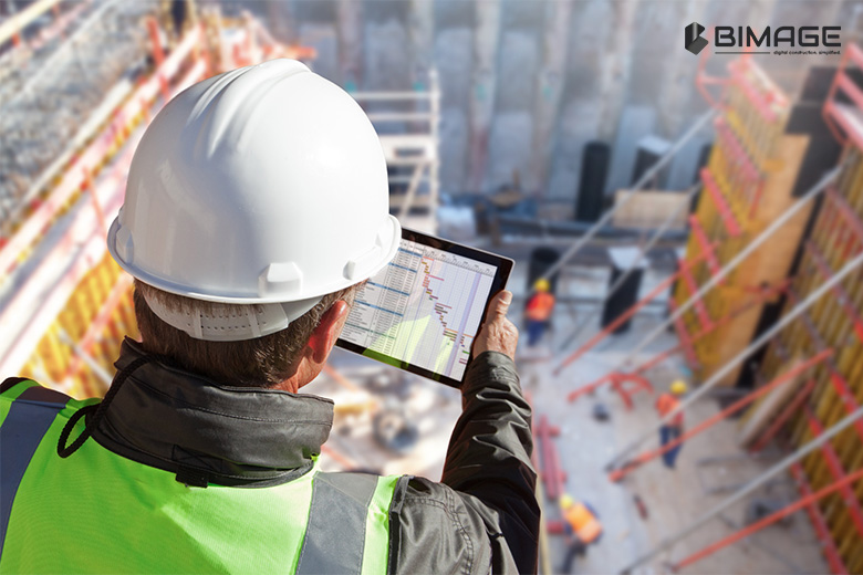 Image of Construction engineering personnel